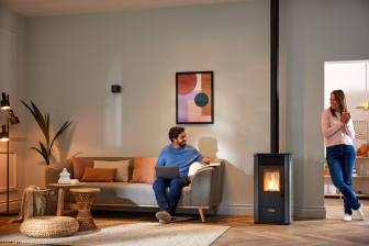 Poêle à granulés de bois Eleonora 74-2 S-Line gris/noir